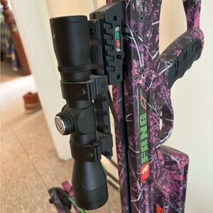 Fang LT Crossbow with Scope - Pink and Black Camo